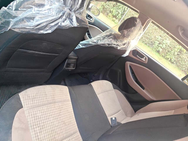 Second-hand 2019 Hyundai i20 Asta Option CVT BSIV for sale in Gurgaon-8