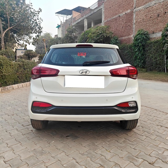 Second-hand 2019 Hyundai i20 Asta Option CVT BSIV for sale in Gurgaon-2