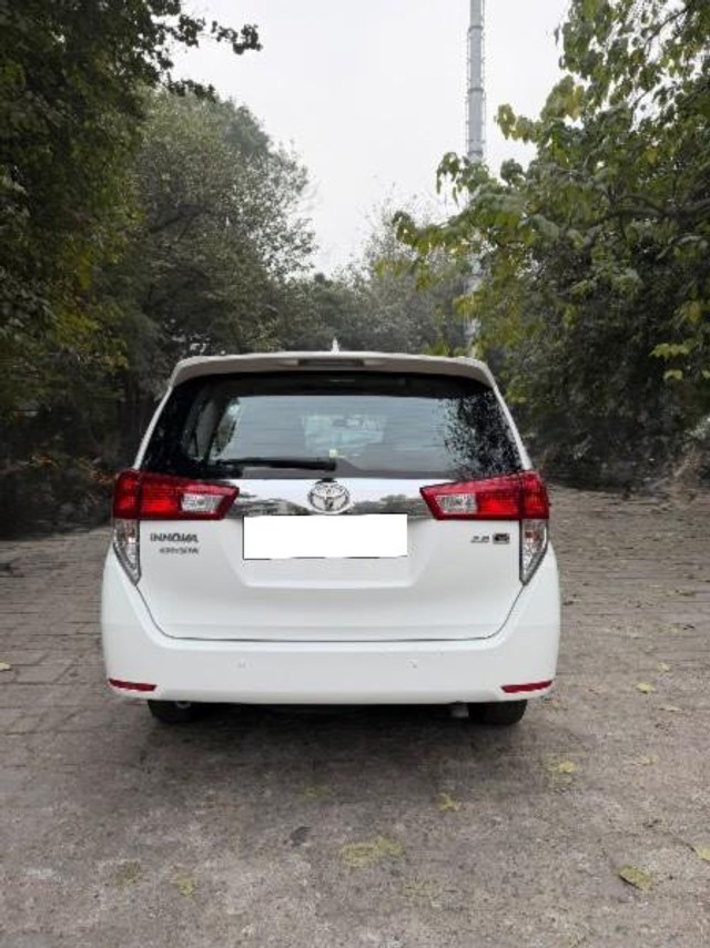 Toyota Innova Crysta 2.8 GX AT BSIV Second-hand 2018 Toyota Innova Crysta 2.8 GX AT BSIV for sale in Chandigarh-2