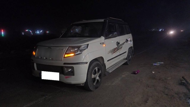 Second-hand 2018 Mahindra TUV 300 T4 Plus for sale in Allahabad-1