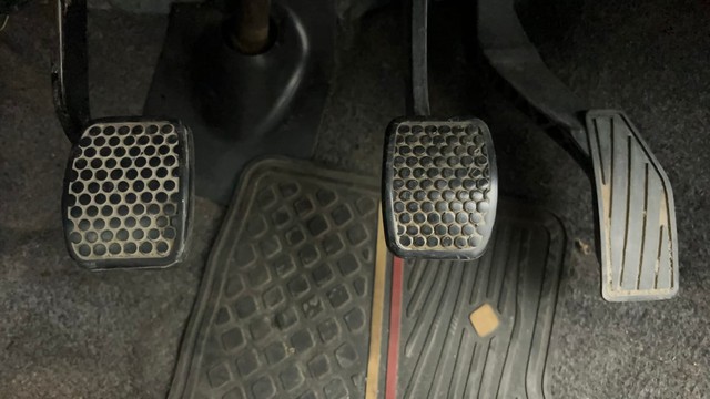 Second-hand 2016 Maruti Alto 800 LXi for sale in Ahmedabad-14