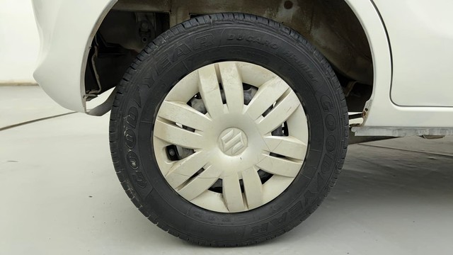 Second-hand 2016 Maruti Alto 800 LXi for sale in Ahmedabad-18