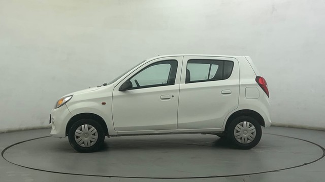 Second-hand 2016 Maruti Alto 800 LXi for sale in Ahmedabad-6