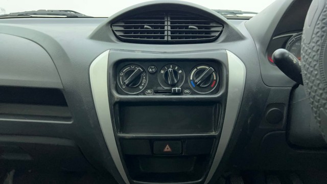 Second-hand 2016 Maruti Alto 800 LXi for sale in Ahmedabad-27