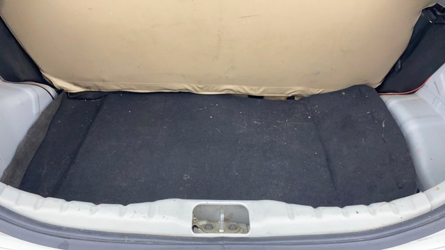 Second-hand 2018 Hyundai EON Magna Plus for sale in Chennai-19