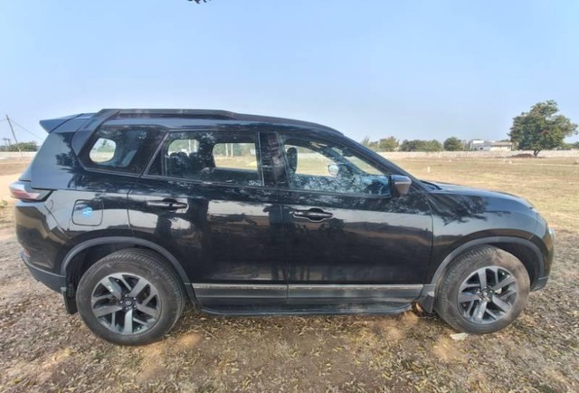 Second-hand 2023 Tata Safari Accomplished Plus 6S for sale in Adilabad-1