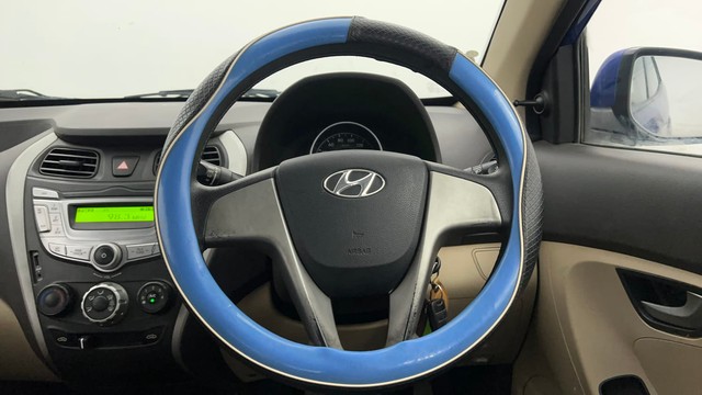 Second-hand 2014 Hyundai EON Sportz for sale in Pune-28