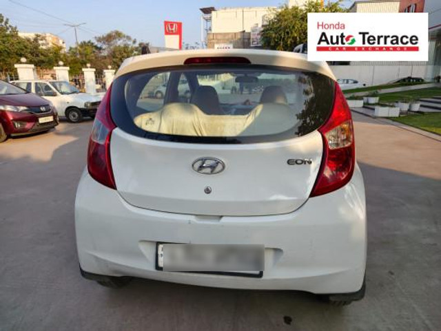 Second-hand 2017 Hyundai EON Era for sale in Vadodara-9
