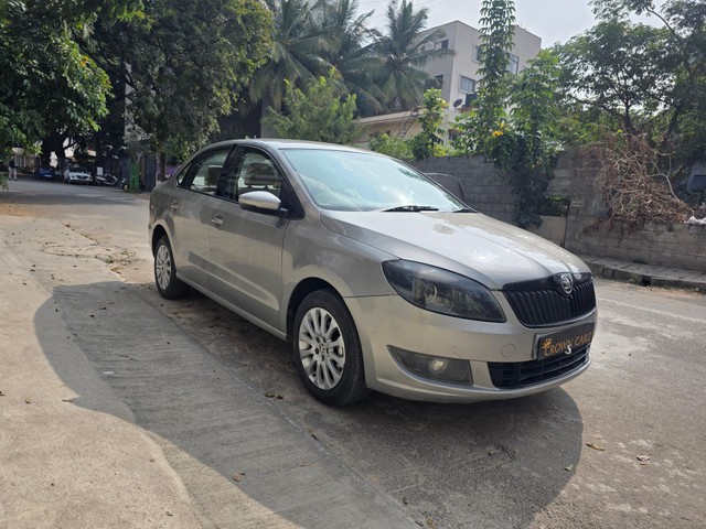 Second-hand 2016 Skoda Rapid 1.5 TDI AT Style Plus for sale in Bangalore-9
