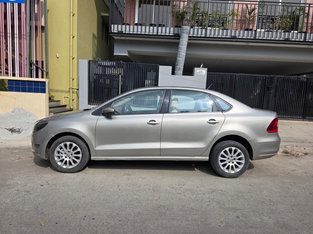 Second-hand 2016 Skoda Rapid 1.5 TDI AT Style Plus for sale in Bangalore-4