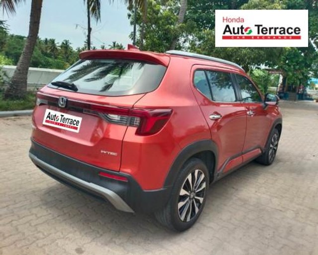 Second-hand 2023 Honda Elevate ZX Non RF for sale in Chennai-2