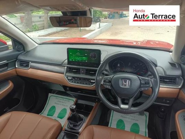 Second-hand 2023 Honda Elevate ZX Non RF for sale in Chennai-11