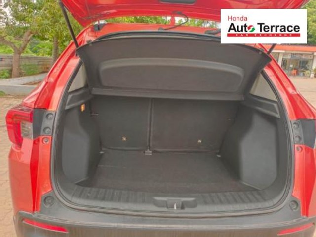 Second-hand 2023 Honda Elevate ZX Non RF for sale in Chennai-8