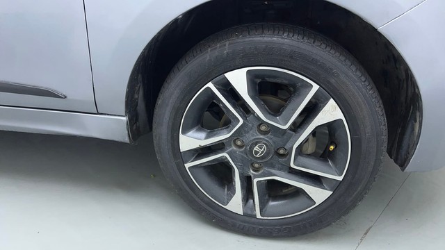 Second-hand 2019 Tata Tiago 1.2 Revotron XZ Plus for sale in Ghaziabad-17