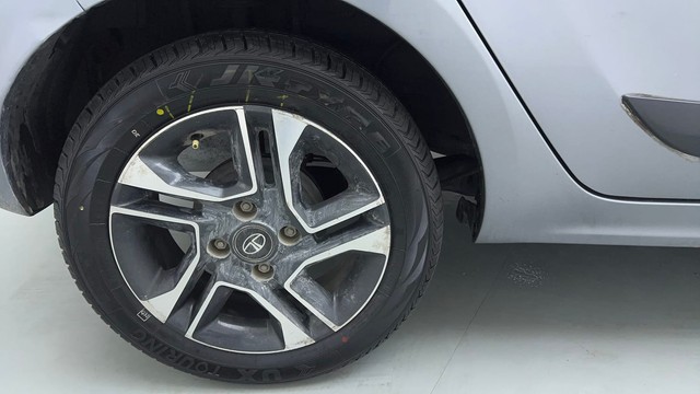 Second-hand 2019 Tata Tiago 1.2 Revotron XZ Plus for sale in Ghaziabad-18