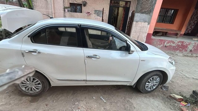 Second-hand 2018 Maruti Suzuki Swift Dzire VDI for sale in Maharajganj-1