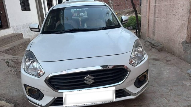 Second-hand 2018 Maruti Suzuki Swift Dzire VDI for sale in Maharajganj-5