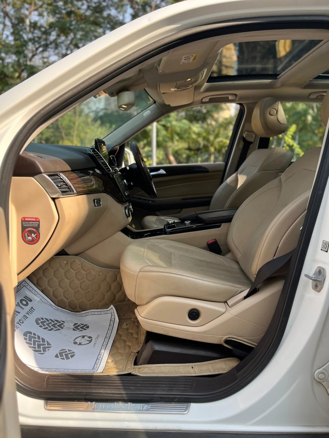 Second-hand 2018 Mercedes-Benz GLE 250d for sale in Mumbai-28