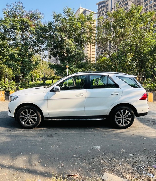 Second-hand 2018 Mercedes-Benz GLE 250d for sale in Mumbai-3