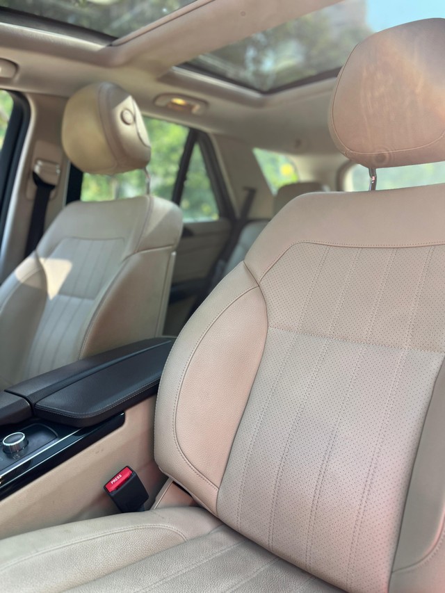 Second-hand 2018 Mercedes-Benz GLE 250d for sale in Mumbai-23