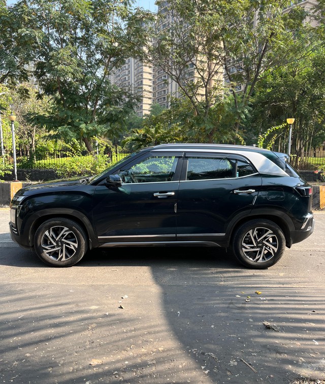 Second-hand 2024 Hyundai Creta SX (O) Turbo DCT DT for sale in Mumbai-3