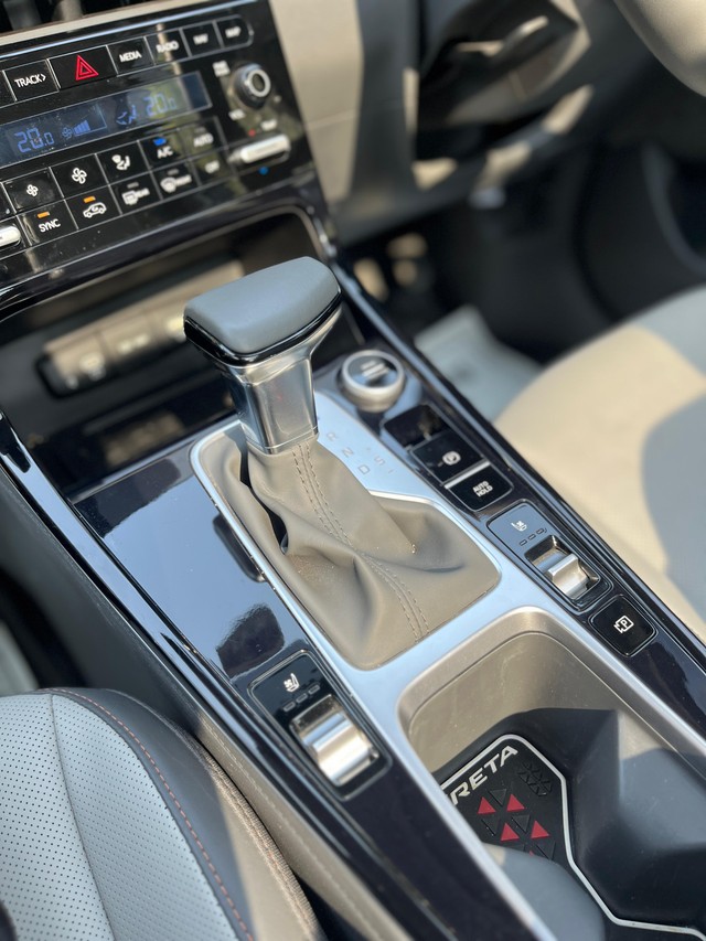 Second-hand 2024 Hyundai Creta SX (O) Turbo DCT DT for sale in Mumbai-19