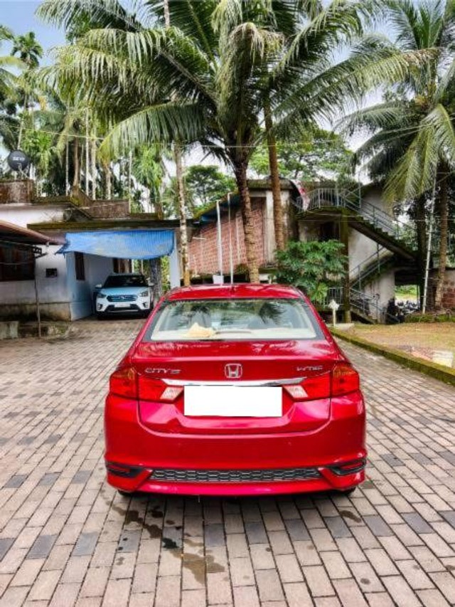 Second-hand 2022 Honda City V MT for sale in Dakshina Kannada-1