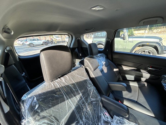 Second-hand 2022 Maruti XL6 Alpha AT for sale in New Delhi-6