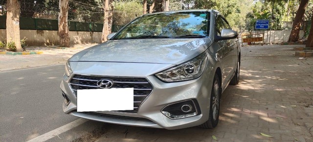 Second-hand 2018 Hyundai Verna CRDi 1.6 AT SX for sale in New Delhi-9
