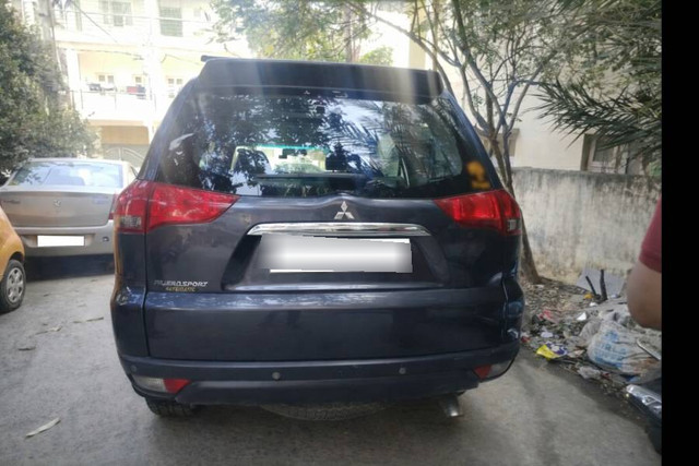 Second-hand 2016 Mitsubishi Pajero Sport 4X2 AT for sale in Bangalore-1
