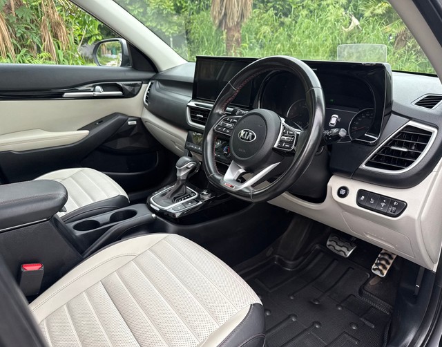 Second-hand 2020 Kia Seltos GTX Plus DCT for sale in New Delhi-14