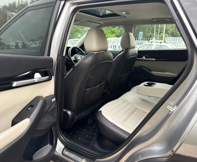 Second-hand 2020 Kia Seltos GTX Plus DCT for sale in New Delhi-16