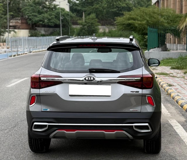 Second-hand 2020 Kia Seltos GTX Plus DCT for sale in New Delhi-3