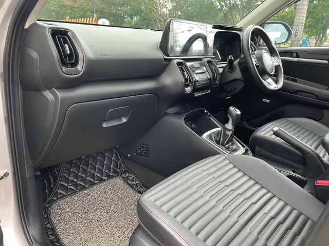 Second-hand 2023 Kia Sonet GTX Plus Diesel iMT for sale in Mumbai-8