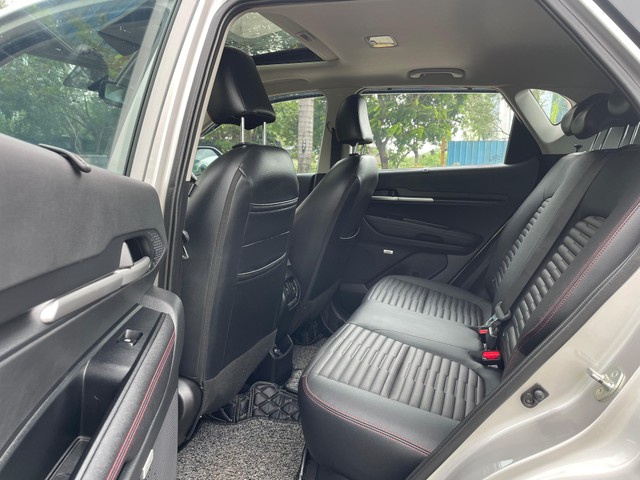 Second-hand 2023 Kia Sonet GTX Plus Diesel iMT for sale in Mumbai-9