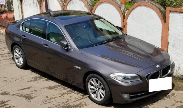 Second-hand 2011 BMW 5 Series 530d for sale in Valsad-1