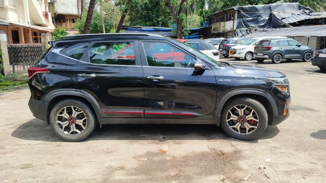 Second-hand 2022 Kia Seltos GTX Plus Diesel AT for sale in Mumbai-1