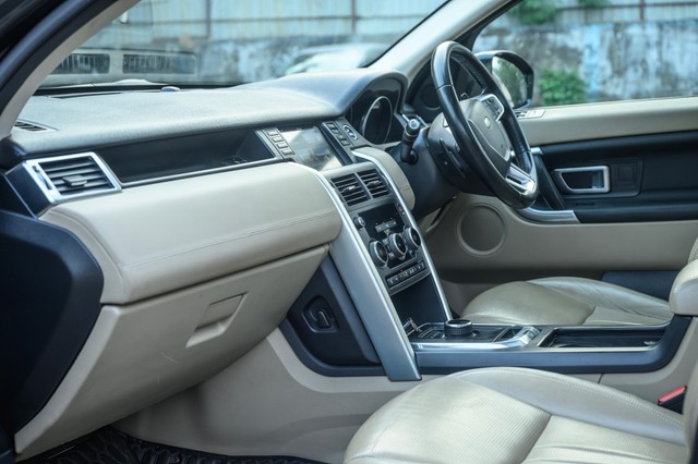 Second-hand 2019 Land Rover Discovery Sport TD4 HSE 7S for sale in Mumbai-4