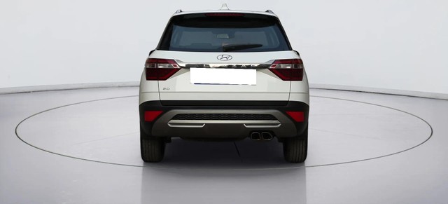 Second-hand 2021 Hyundai Alcazar Platinum (O) AT for sale in New Delhi-2