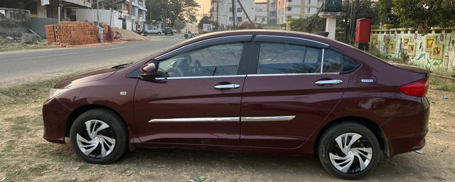 Second-hand 2014 Honda City i DTEC SV for sale in Nagpur-4