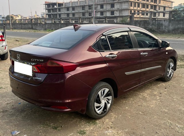 Second-hand 2014 Honda City i DTEC SV for sale in Nagpur-2