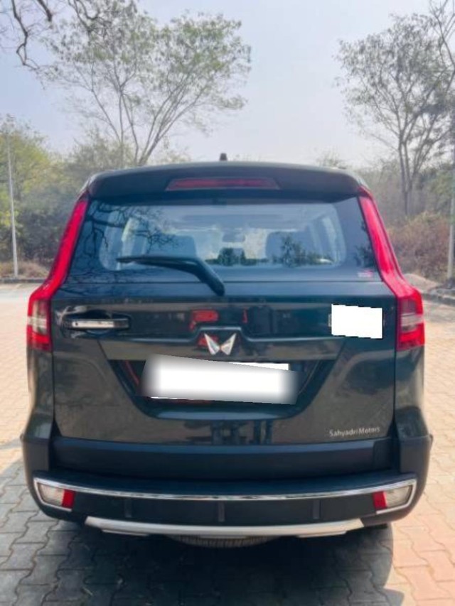 Second-hand 2024 Mahindra Scorpio N Z8 for sale in Pune-5