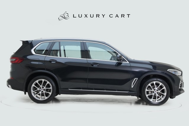 Second-hand 2022 BMW X5 xDrive 30d xLine for sale in Gurgaon-1