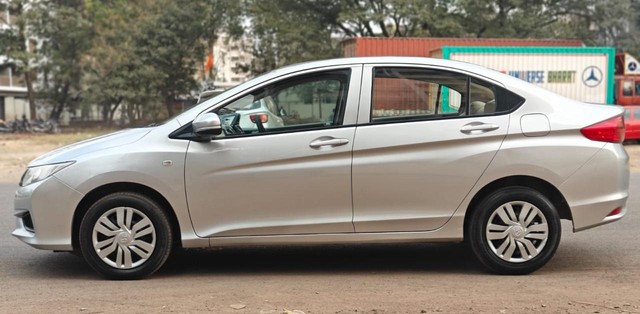Second-hand 2014 Honda City i VTEC E for sale in Nashik-3