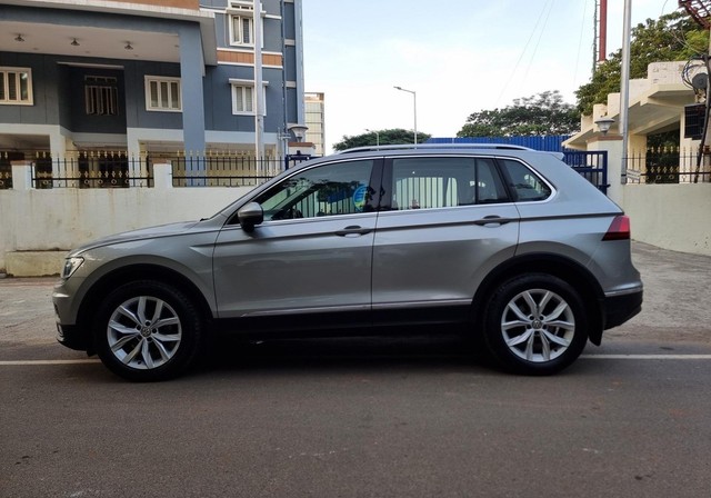 Volkswagen Tiguan 2.0 TDI Comfortline Second-hand 2019 Volkswagen Tiguan 2.0 TDI Comfortline for sale in Chennai-3