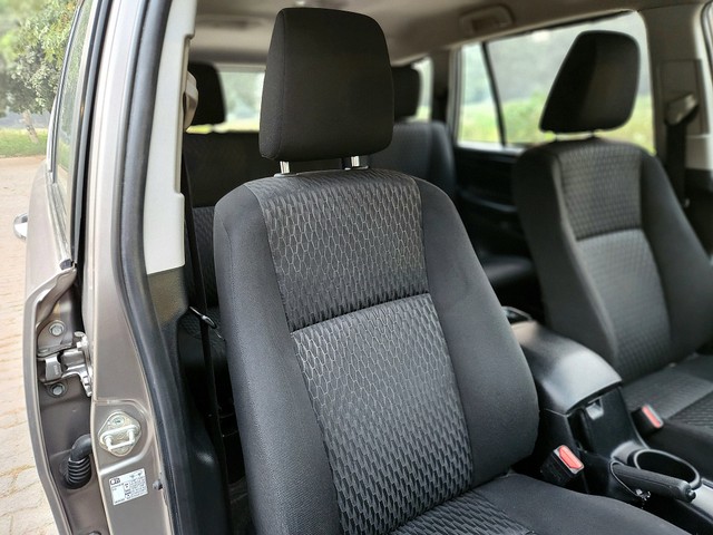 Toyota Innova Crysta 2.7 GX 8 STR Second-hand 2022 Toyota Innova Crysta 2.7 GX 8 STR for sale in New Delhi-16