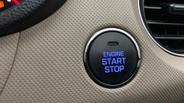 Hyundai Grand i10 Asta Second-hand 2013 Hyundai Grand i10 Asta for sale in Kochi-23