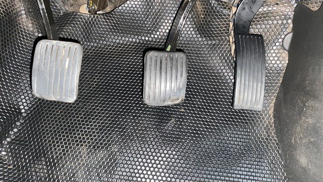 Hyundai Grand i10 Asta Second-hand 2013 Hyundai Grand i10 Asta for sale in Kochi-14