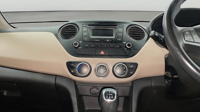 Hyundai Grand i10 Asta Second-hand 2013 Hyundai Grand i10 Asta for sale in Kochi-22