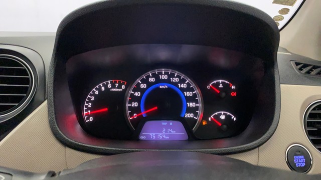 Hyundai Grand i10 Asta Second-hand 2013 Hyundai Grand i10 Asta for sale in Kochi-11